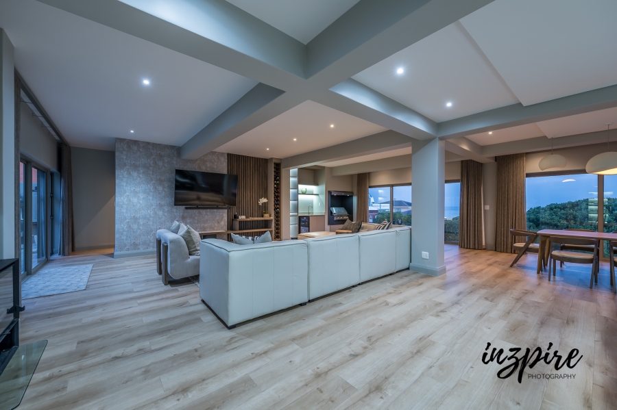4 Bedroom Property for Sale in Glentana Western Cape